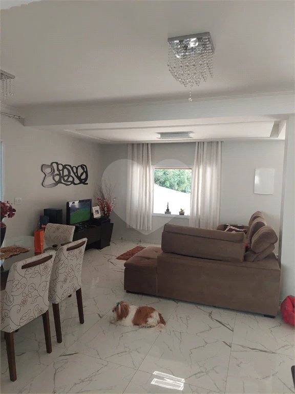 Casa à venda com 4 quartos, sendo 1 suíte, em Minas de Inhandjara, Itupeva, SP