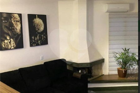 Apartamento à venda com 1 suíte em Vila Suzana, São Paulo, SP