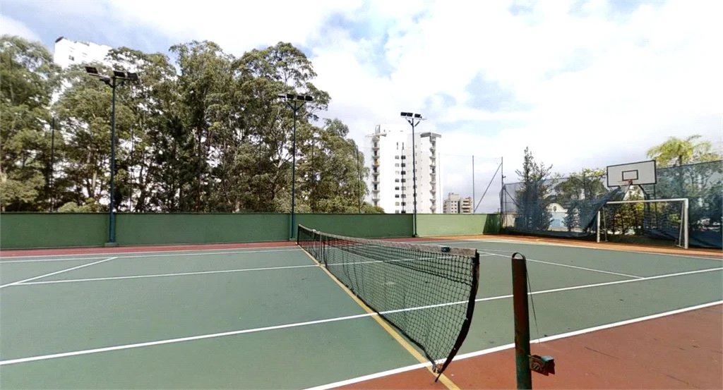 Apartamento à venda com 3 quartos, sendo 2 suítes, em Vila Suzana, São Paulo, SP