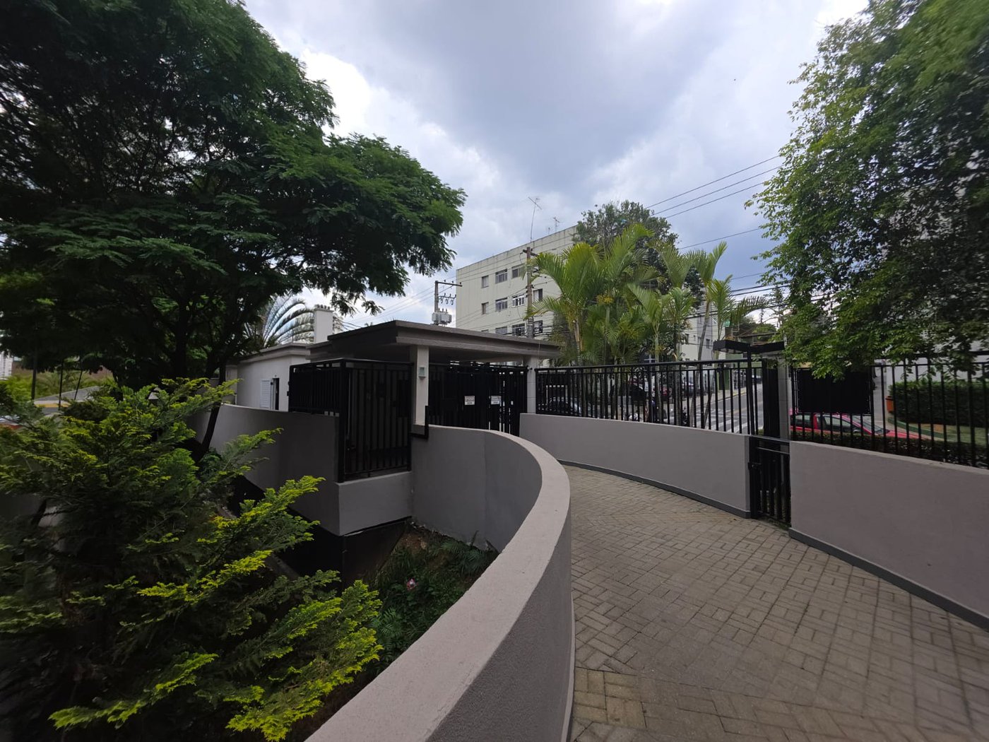 Apartamento à venda com 3 quartos, sendo 1 suíte, em Vila Augusta, Guarulhos, SP