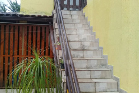 Casa Térrea à venda com 5 quartos, sendo 1 suíte, em Cosmos, Rio de Janeiro, RJ