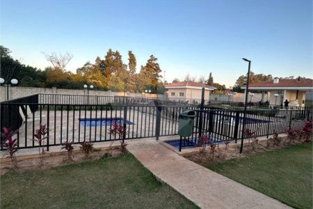 Casa à venda com 2 quartos no condomínio Residencial Parque Imperial, Sorocaba - SP