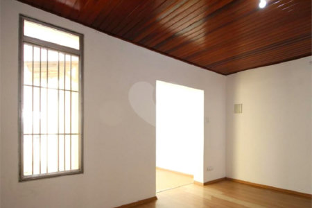 Sobrado à venda com 2 quartos em Vila Mariana, São Paulo, SP