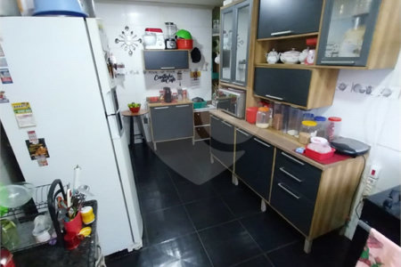 Casa à venda com 3 quartos em Campo Grande, Rio de Janeiro, RJ