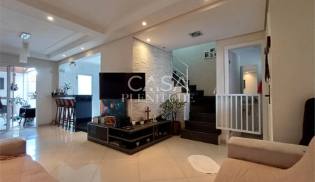 Casa em condomínio à venda com 3 quartos, sendo 1 suíte,  em Vila Haro, Sorocaba, SP