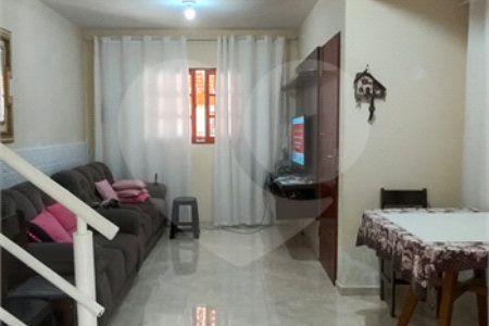 Casa à venda com 3 quartos, sendo 1 suíte,  no condomínio Residencial San Torino, Mogi das Cruzes - SP