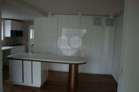 Apartamento à venda com 4 suítes em Jardim Fonte do Morumbi, São Paulo, SP