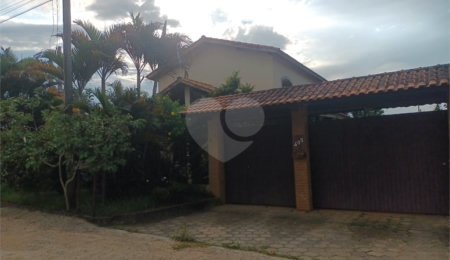 Casa à venda com 4 quartos, sendo 1 suíte,  em Santa Inês, Mairiporã, SP