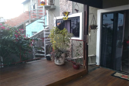 Casa à venda com 2 quartos, sendo 1 suíte,  em Jardim São Matheus, Votorantim, SP