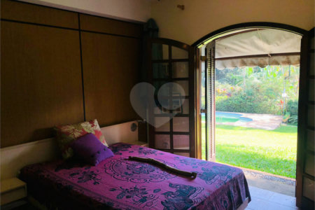 Chácara à venda com 6 quartos, sendo 2 suítes, em Vila Moraes, Mogi das Cruzes, SP
