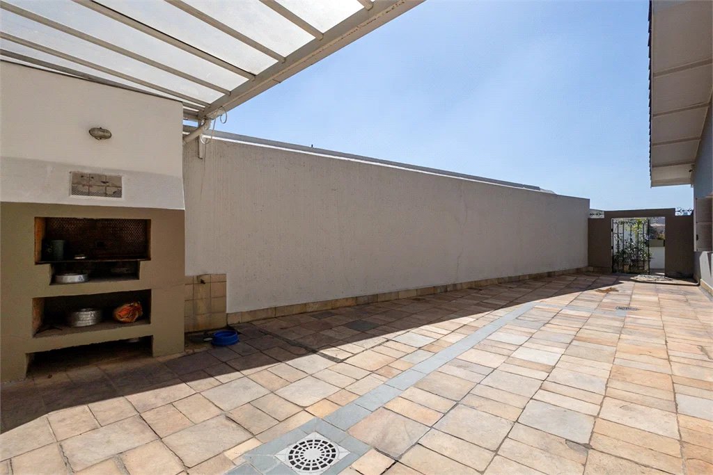 Casa à venda com 4 suítes em Jardim Londrina, São Paulo, SP