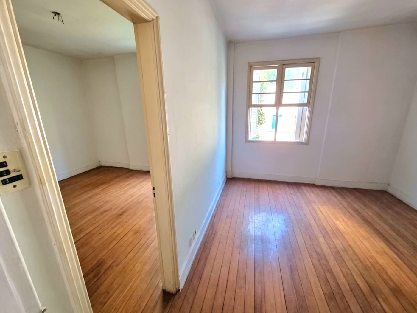 Casa com 3 dormitórios à venda, 119 m² por R$ 689.000,00 - Pompéia - Santos/SP