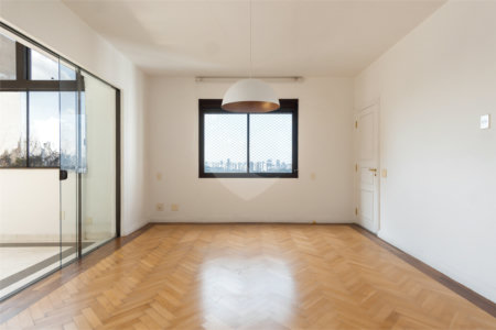Duplex à venda com 6 quartos, sendo 4 suítes, em Alto de Pinheiros, São Paulo, SP