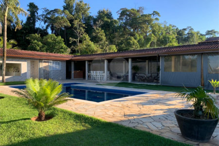 Casa Térrea à venda com 3 quartos, sendo 1 suíte, em Alpes D'ouro, Bom Jesus dos Perdões, SP