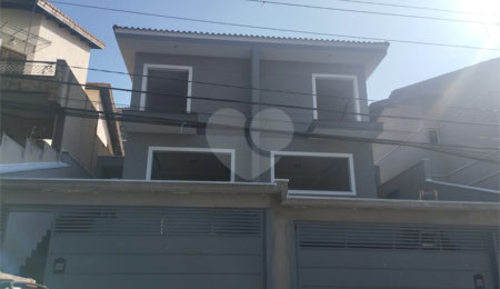 Sobrado à venda com 3 suítes em Tremembé, São Paulo, SP