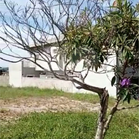 Terreno à venda com 1 suíte no condomínio Bosque dos Cambarás, Valinhos - SP