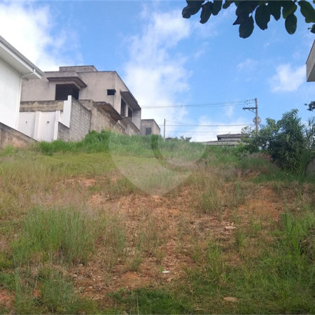 Terreno à venda com 1 suíte no condomínio Terras de São Francisco, Vinhedo - SP