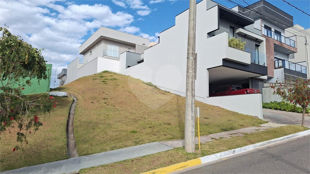 Terreno à venda no condomínio Reserva da Mata, Jundiaí - SP