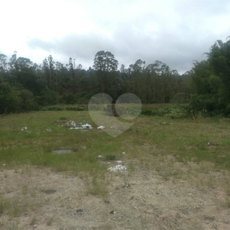 Terreno à venda em Cézar de Souza, Mogi das Cruzes, SP