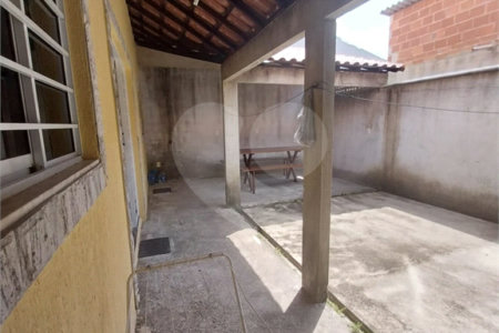 Casa à venda com 4 quartos, sendo 1 suíte, no condomínio Gramado do Mendanha, Rio de Janeiro - RJ