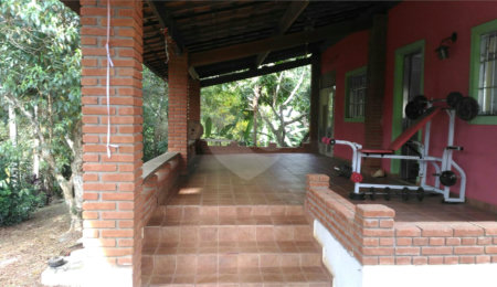 Casa à venda com 3 quartos, sendo 1 suíte, em Jundiaizinho (terra Preta), Mairiporã, SP