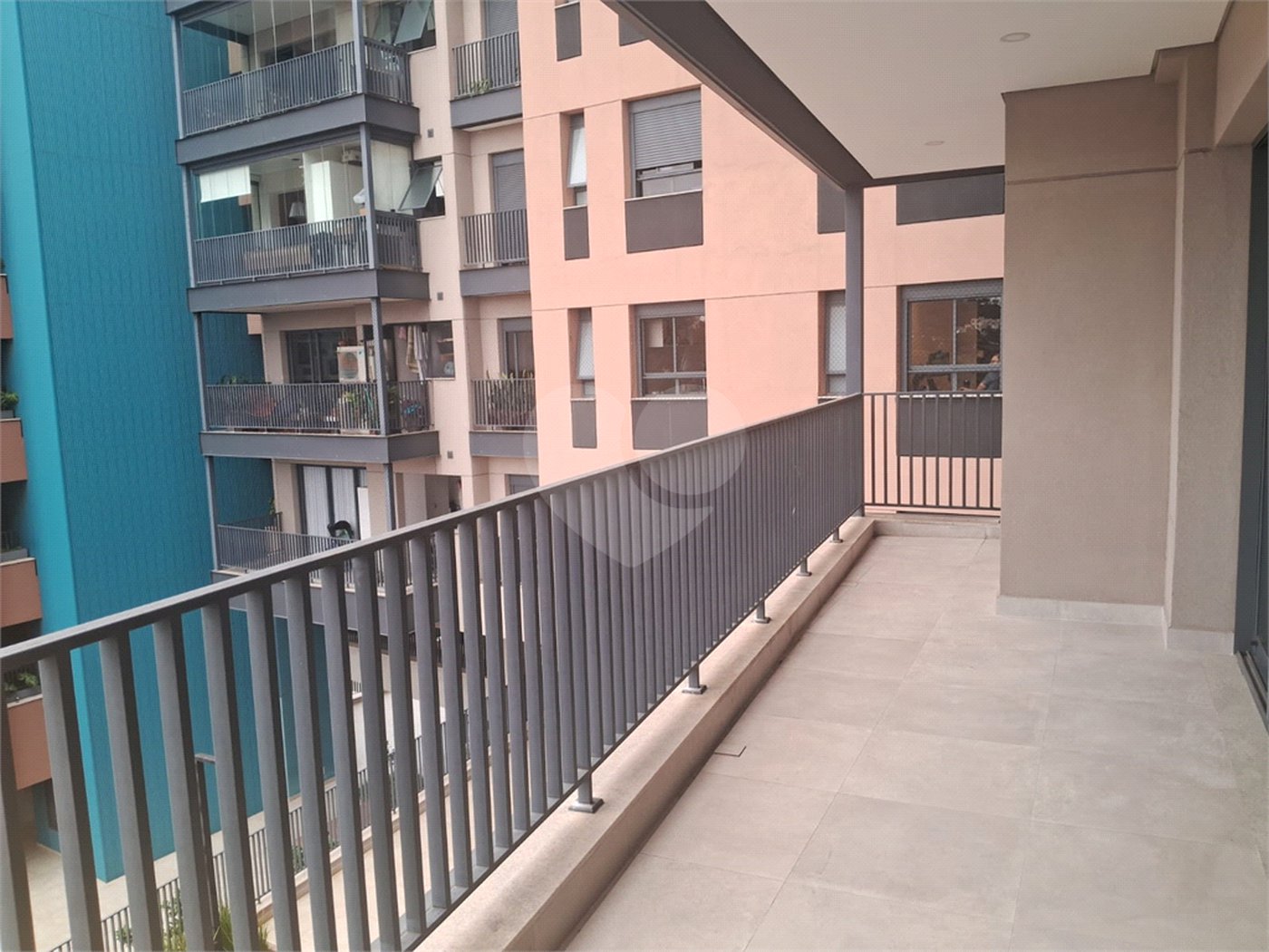 Apartamento à venda com 2 suítes em Alto da Lapa, São Paulo, SP