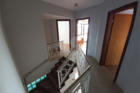 Duplex no Edifício Acapulco.