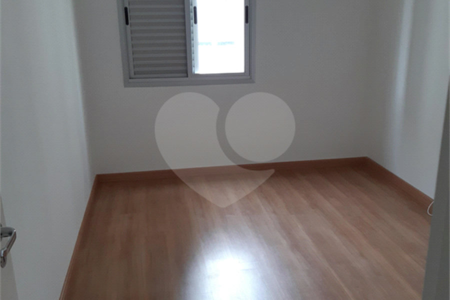 Apartamento à venda com 2 quartos em Vila Guarani, São Paulo, SP