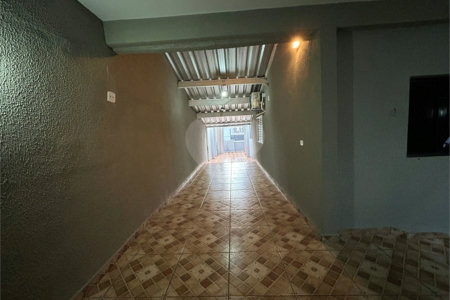 Casa à venda com 4 quartos, sendo 1 suíte, no Centro, Cravinhos, SP