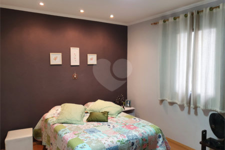 Casa de Vila à venda com 2 quartos em Granja Julieta, São Paulo, SP
