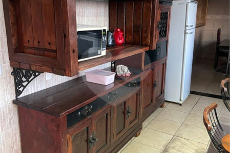 Chácara à venda com 7 quartos, sendo 4 suítes, no Centro, Araçoiaba da Serra, SP