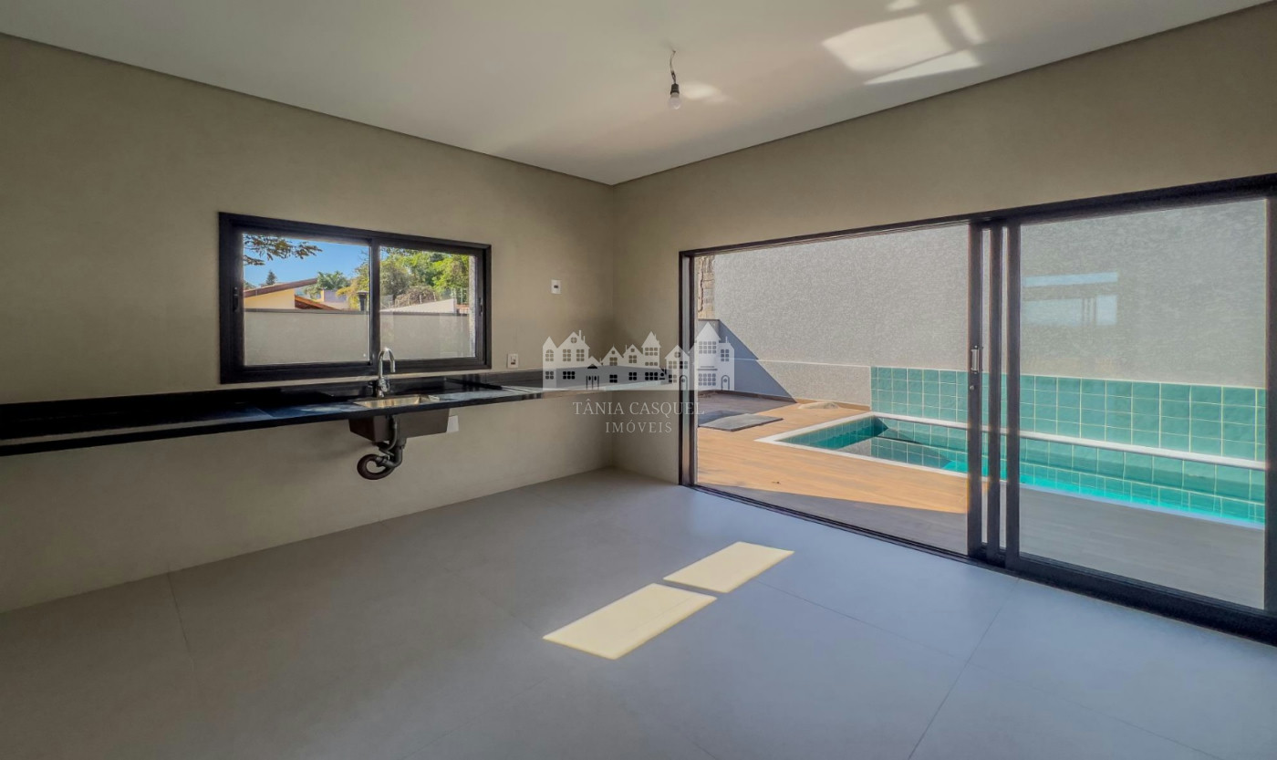 Casa à venda com 3 quartos, sendo 3 suítes, em Jardim Paulista, Atibaia - SP