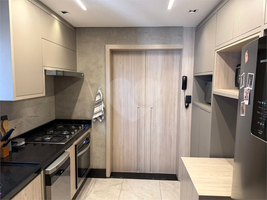 Apartamento à venda com 3 suítes em Vila Jardini, Sorocaba, SP