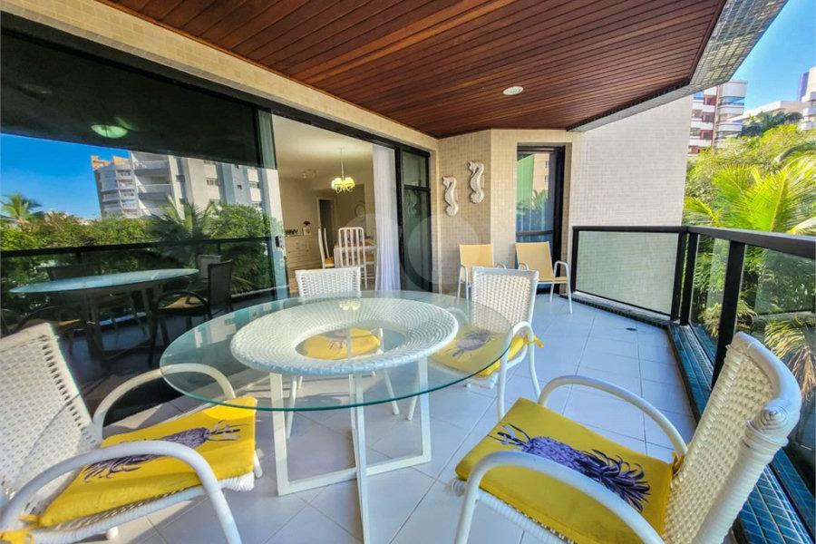 Apartamento à venda com 5 quartos, sendo 3 suítes,  em Riviera de São Lourenço, Bertioga, SP