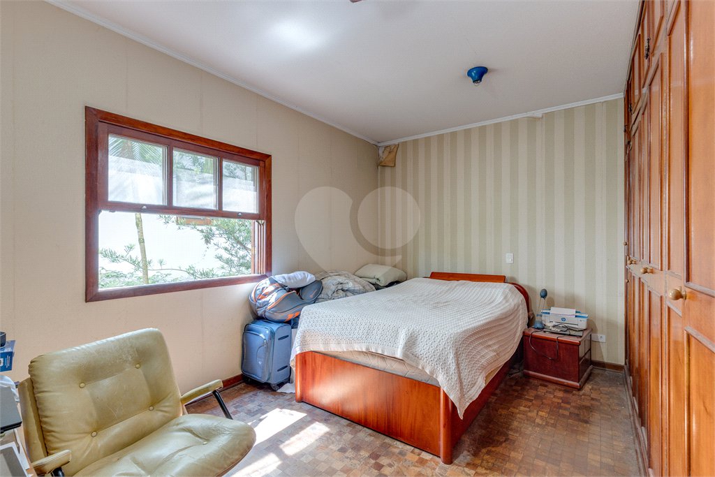 Casa à venda com 4 suítes no condomínio Granja do Morumbi, São Paulo - SP