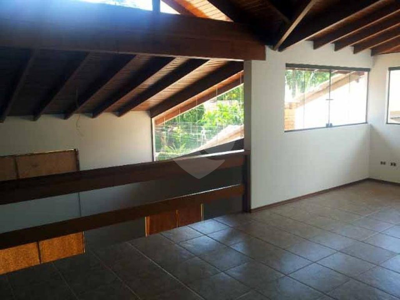 Sobrado à venda com 4 quartos, sendo 2 suítes, em Jardim Floresta, São Paulo, SP