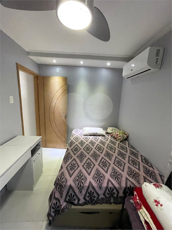 Sobrado à venda com 3 quartos, sendo 1 suíte, em Santíssimo, Rio de Janeiro, RJ