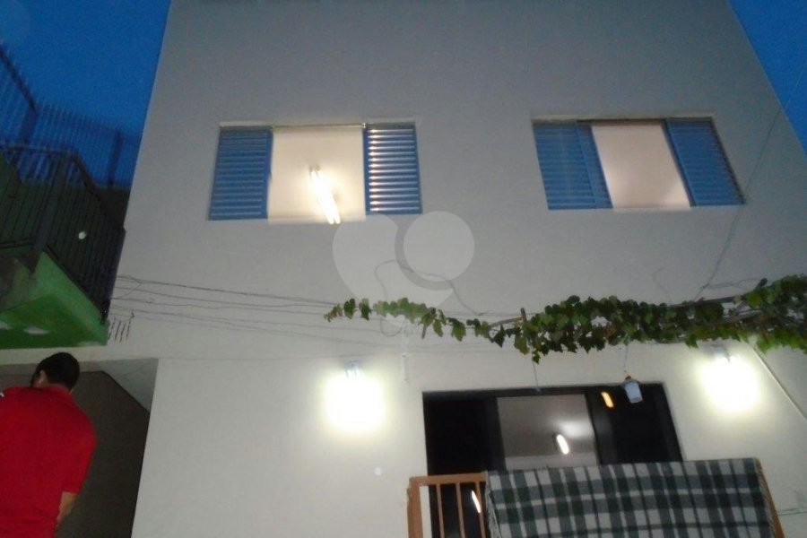 Sobrado à venda com 4 quartos, sendo 2 suítes, em Santana, São Paulo, SP