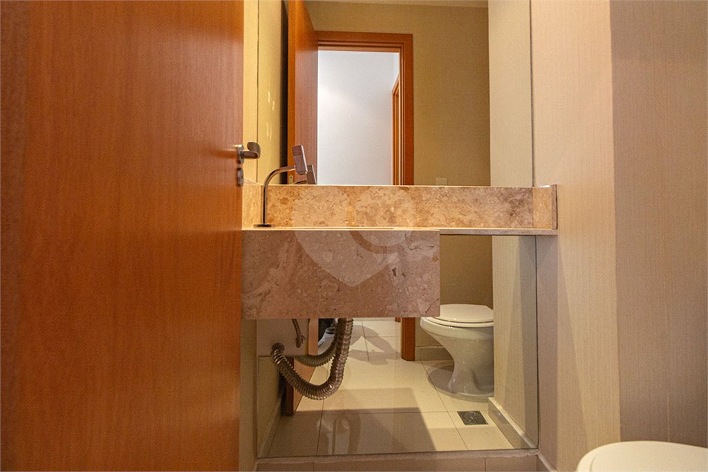 Apartamento à venda ou para alugar com 3 suítes em Perdizes, São Paulo, SP