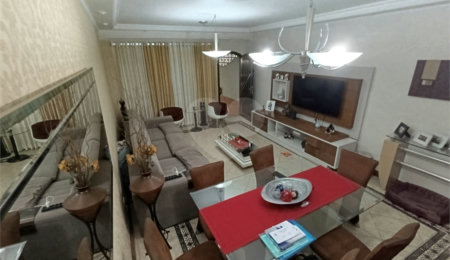 Sobrado à venda com 4 quartos, sendo 1 suíte,  em Vila Nova Galvão, São Paulo, SP
