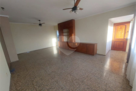 Apartamento Edifício Roberto Martinez .