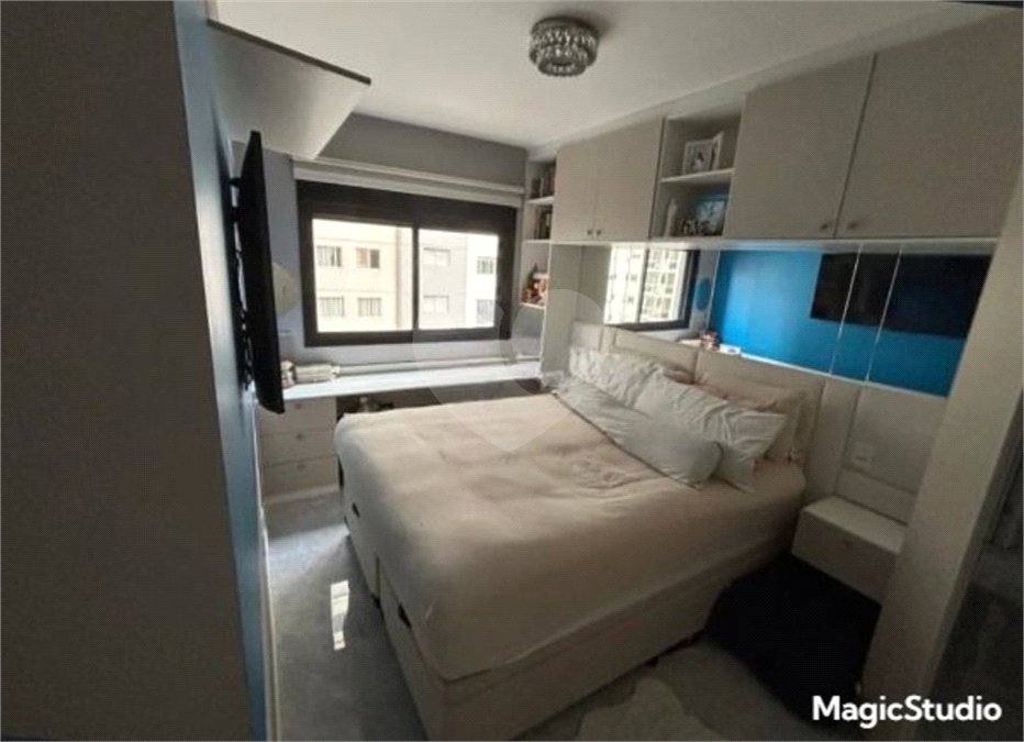 Apartamento com 57m², 2 dormitórios, sendo 1 suíte, 1 vaga, à venda no Brás.