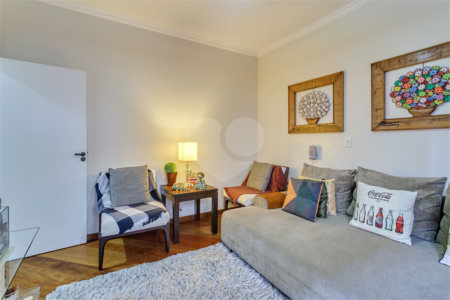Casa à venda ou para alugar com 4 quartos, sendo 2 suítes, em Jardim Prudência, São Paulo, SP