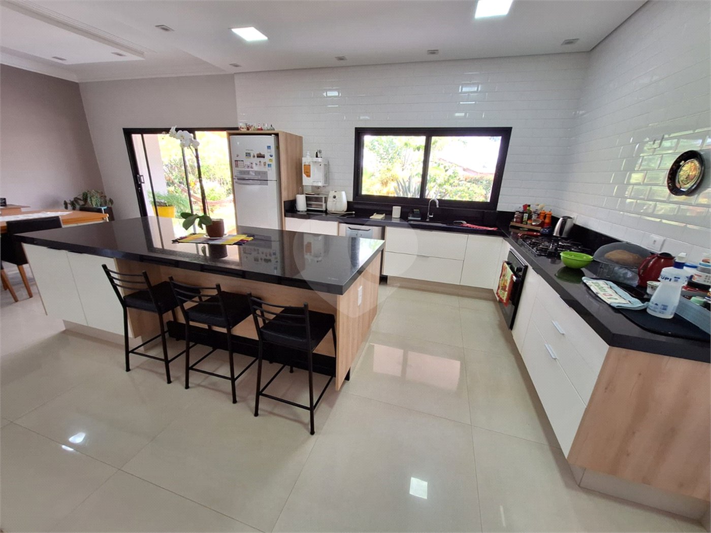 Casa à venda com 3 suítes no condomínio Village Ipanema, Araçoiaba da Serra - SP