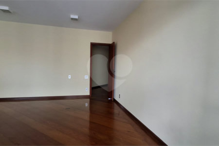 Apartamento para alugar com 3 quartos, sendo 1 suíte, em Brooklin, São Paulo, SP