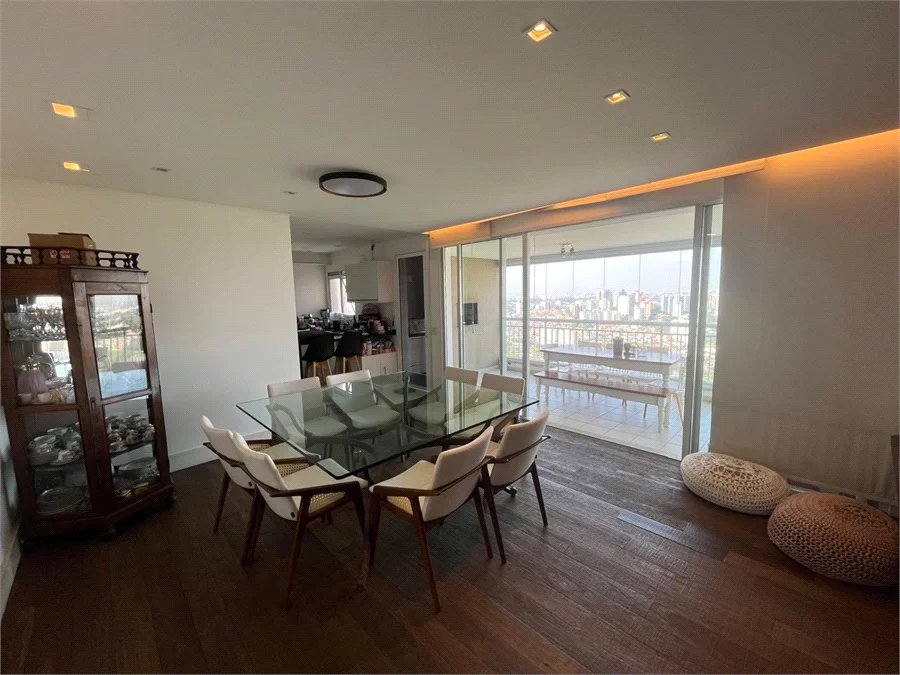 Apartamento à venda com 3 suítes em Jardim Monte Kemel, São Paulo, SP