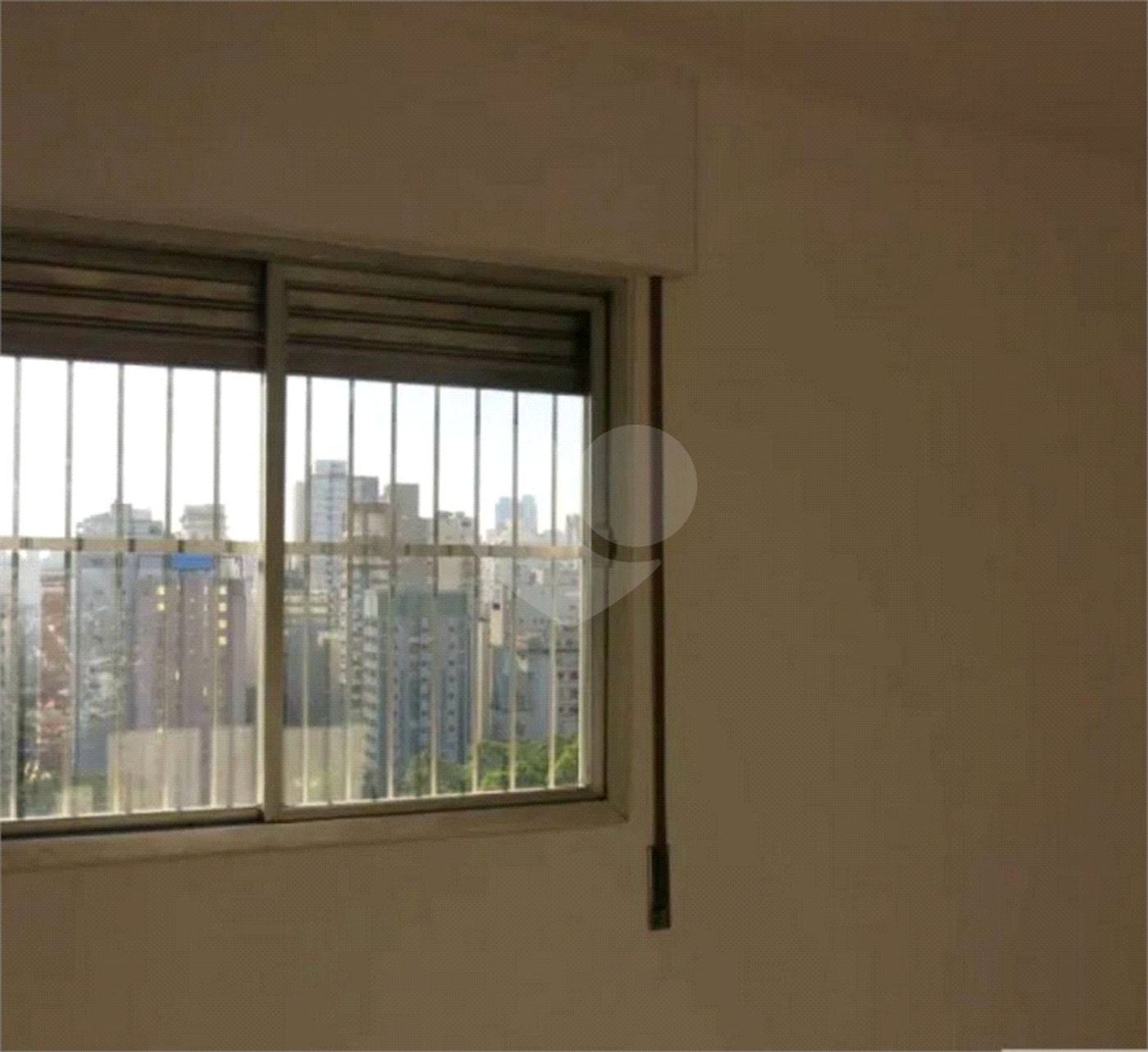 Apartamento à venda com 3 quartos, sendo 1 suíte, em Jardim Paulista, São Paulo, SP