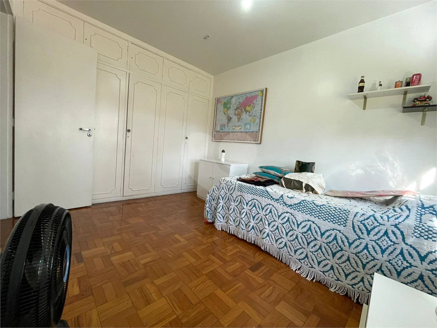 Apartamento à venda com 3 quartos, sendo 1 suíte,  em Vila Mariana, São Paulo, SP