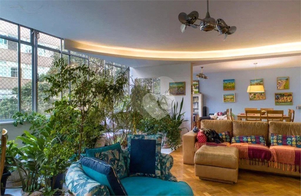 Apartamento à venda com 4 quartos, sendo 2 suítes, em Copacabana, Rio de Janeiro, RJ