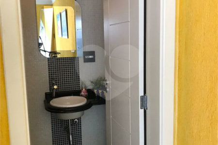 Sobrado à venda com 4 quartos, sendo 3 suítes, em Jardim Franca, São Paulo, SP